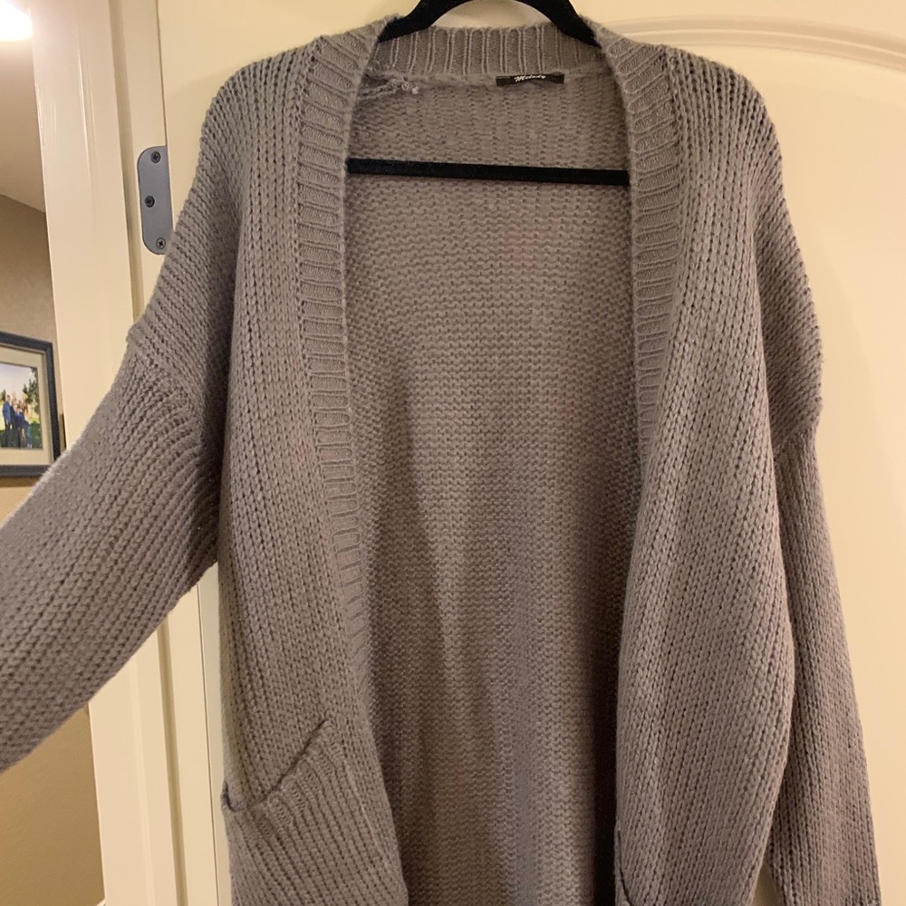 Grey cardigan